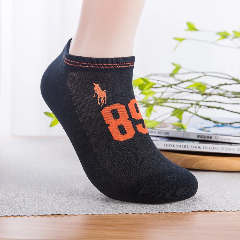 8685338297_1029500195