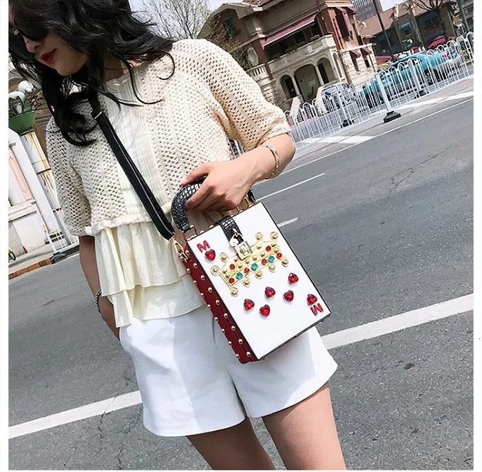 Unua amo Luxury Women Shoulder Bags Diamond Crown Flower Buckle PU Learher Box Style Party Bag For Ladies Mini Messenger Bag
