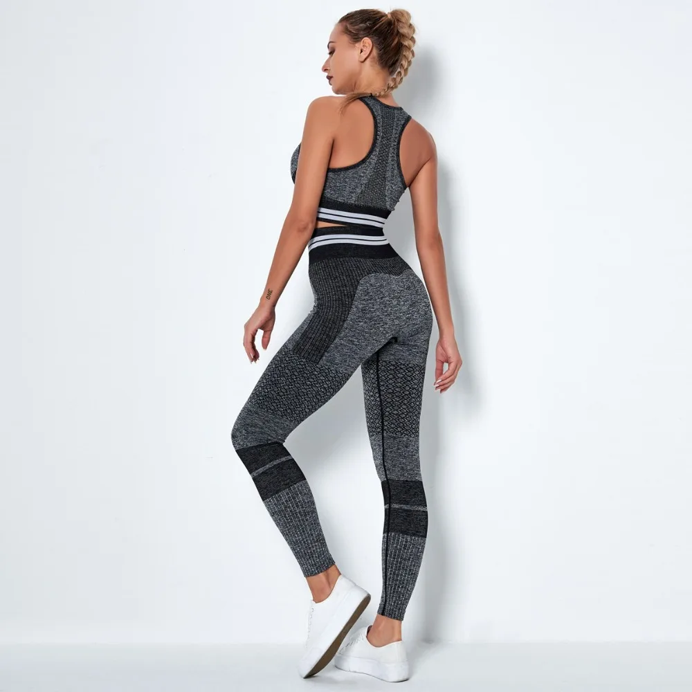 19064327095_47731775