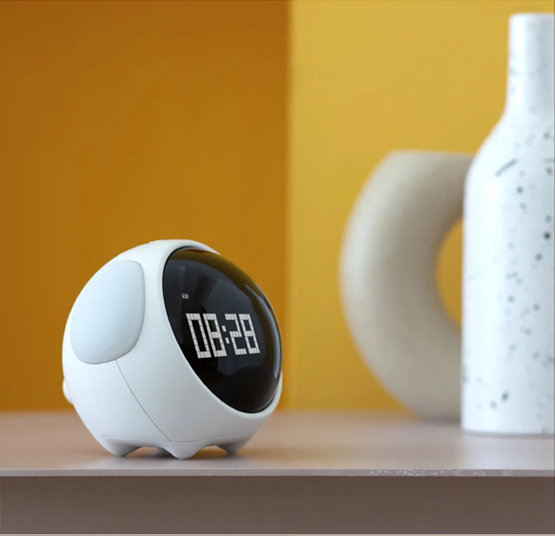 LED Pixel Alarm Clock | Intelligent Luminous Snooze Clock | Dream Tech