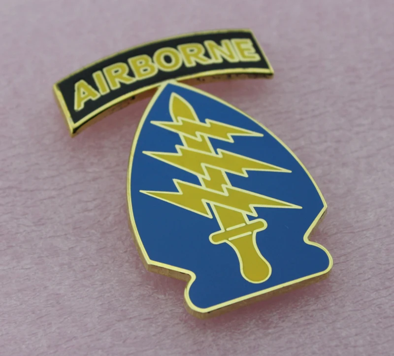 AIRBORNE Нагрудный значок эмблема-Реплика ТВ/фильм Prop pin значок