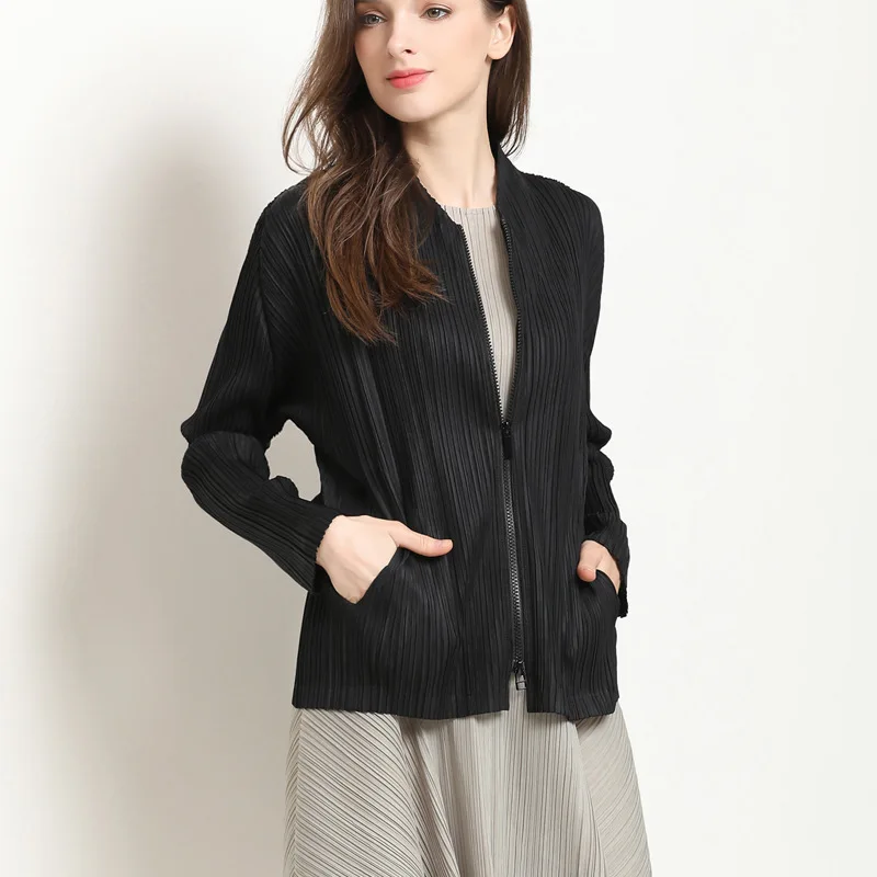 

LANMREM 2019 New Pttern Slim Thin Long Sleeved Solid Color Casual Style Elastic Pleated Zipper Women Jacket Fashion Trend AI909