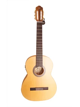 

Sclsnce Silena classical guitar, with pickup, newtone