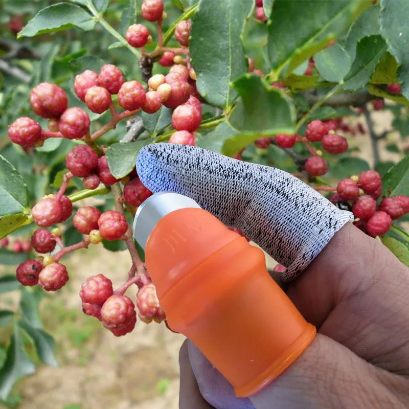 Protective Fingertip Thumb Cutter Separator Vegetable Picking Device Finger Knife Silicone Fingertip Cutter For Garden Tools