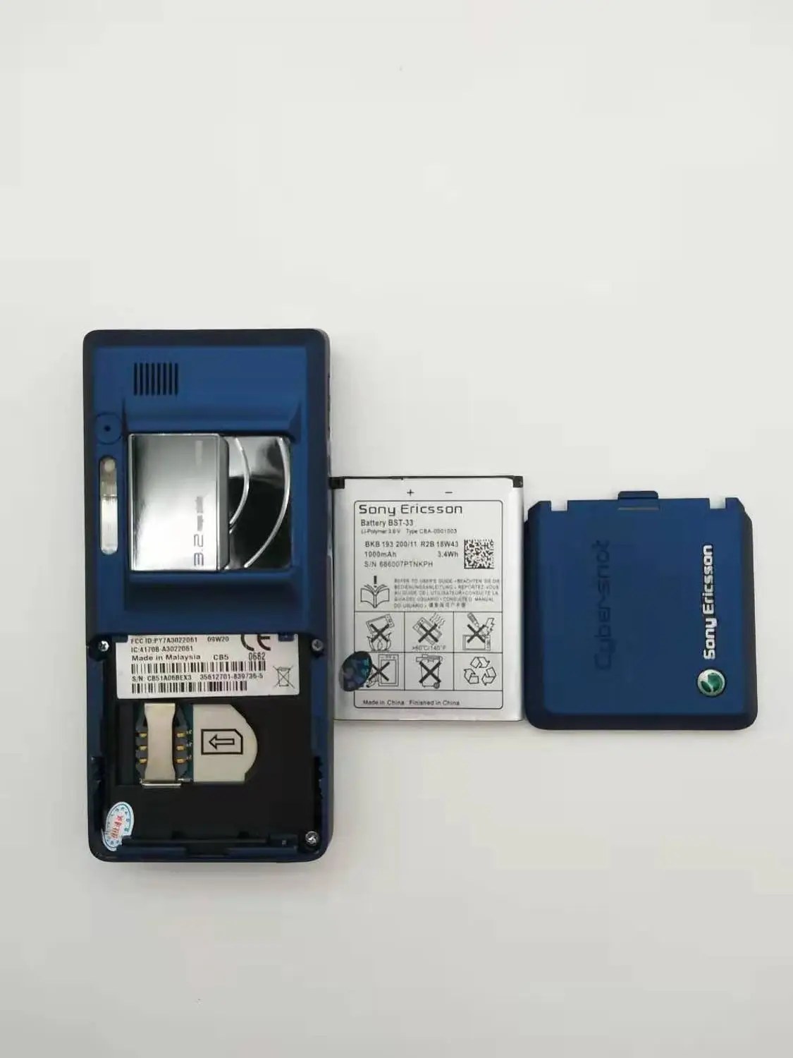 K810 100% Original Unlokced Sony Ericsson K810i Mobile Phone 2G Bluetooth 3.15 MP Camera FM Unlocked Cell Phone Free shipping K810 100% Original Unlokced Sony Ericsson K810i Mobile Phone 2G Bluetooth 3.15 MP Camera FM Unlocked Cell Phone Free shipping