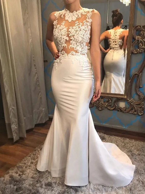 

Trumpet/Mermaid Sleeveless Scoop Court Train Applique Satin Wedding Dresses