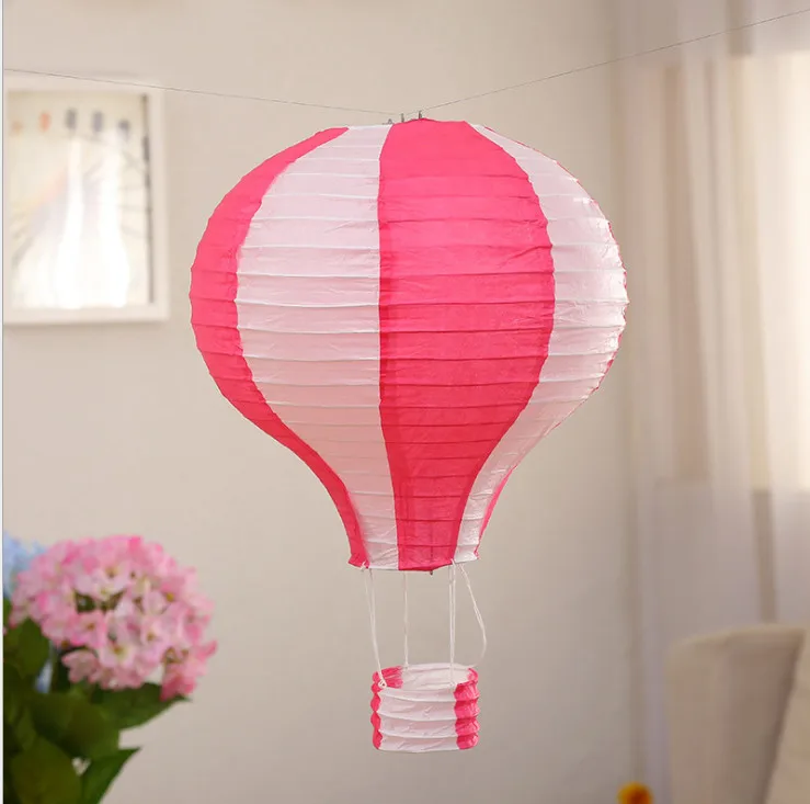 Светло-желтый 12 Inch 30cm Christmas Hanging Paper Lanterns Hot Air Balloon Paper Lanterns Birthday Party Decor Lamp Wedding Festival Supplies - Цвет: Светло-желтый