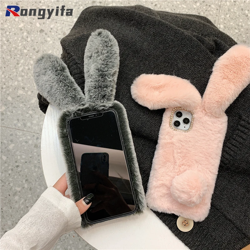 Fluffy Fur Plush Case per Motorola Edge 30 Fusion Custodia Peluche Faux Pelliccia Pelosa e Morbida LOVE Peluche Pom Pom Luccichio Diamante TPU Silicone Bumper Pretettiva Cover Plush Case,Grigio Scuro