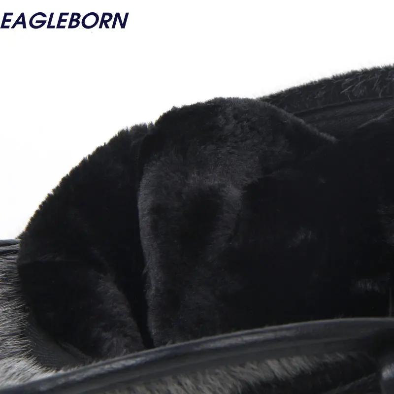 Najtaniej 2019 zagęścić mężczyzn płaskim Cap męskie futro czapka wojskowa z nausznikami człowiek wysokiej jakości zima ciepła czapka tata prezent