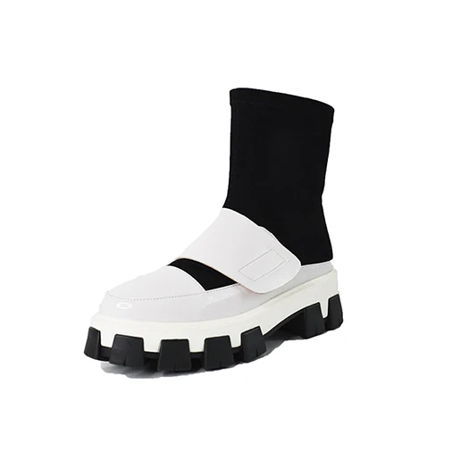 Г.; черные замшевые туфли на плоской подошве; женские белые ботинки на платформе, увеличивающие рост, из лакированной кожи, с круглым носком и рифленой подошвой; ботильоны в стиле Харадзюку - Цвет: Белый