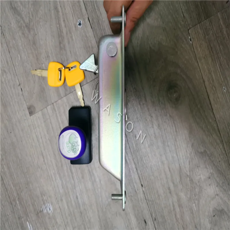 1 (3)