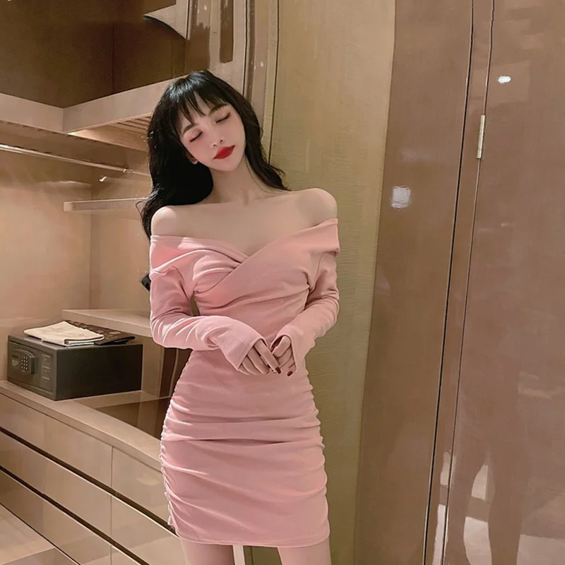 

Fashionable V-neck sexy bottoming dress women's 2020 autumn and winter new Korean style waist slim tight skirt