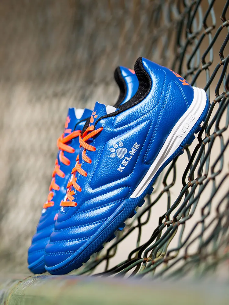 KELME Kids Soccer Shoes Authentic Cleats Football Shoes Match