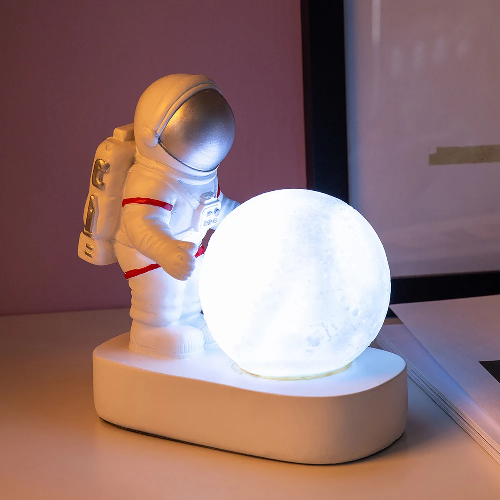 Astronaut Led Night Lights Child Birthday Gift Astronaut Statue Lamp