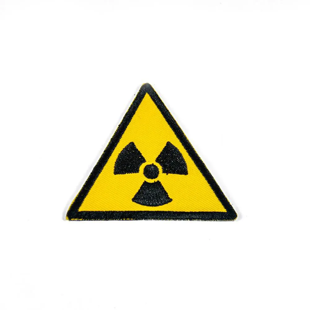 Chernobyl Nuclear Dangerous Sign Skull Radioactive Patch Embroidery sewing Eellow Green Iron on Applique DIY Fabric Sticker - Цвет: 02
