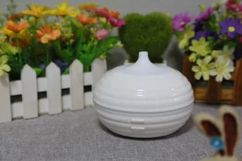 

Electric Humidifier Essential Aroma Oil Diffuser Wood Grain Humidifier Air USB Mini Mist Maker LED 7Colors Light for Car Home