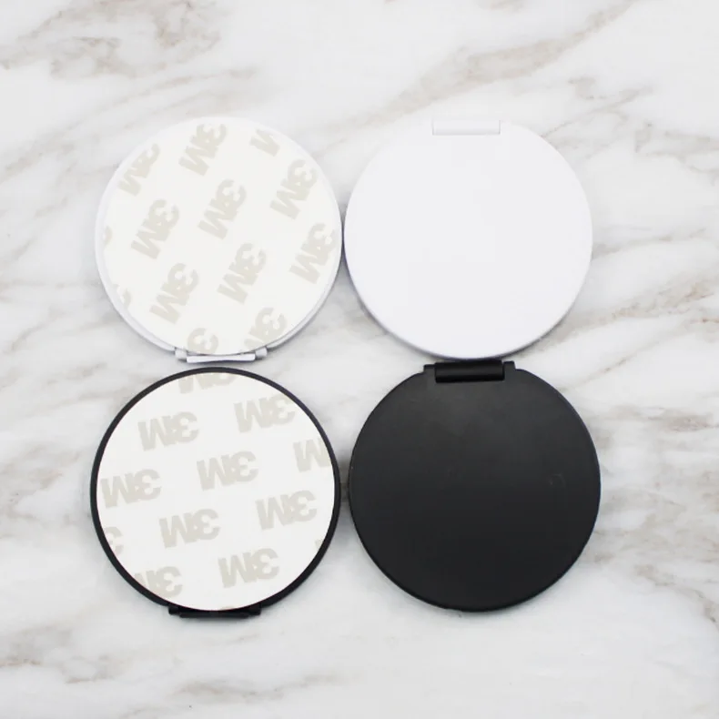 12927028902_1957698823