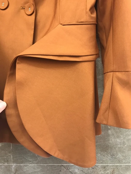 New style women's Lapel Bell Sleeve solid color suit jacket+ shorts suit 1005 in early autumn of