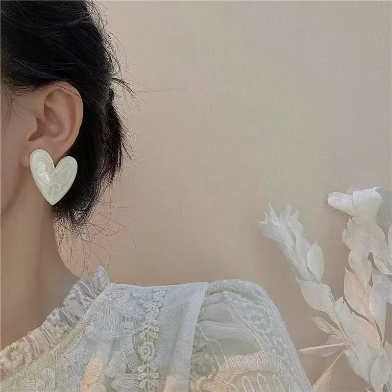Stud Earrings Folding Heart Stud Earrings Women Colorful Pattern Graffiti Earrings Bridesmaid Gift Anniversary Jewelry Love