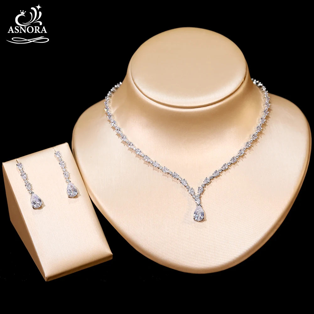 ASNORA Dazzling Cubic Zirconia Wedding Necklace Water Drop Earrings 2 Piece Set Women s Clothing Party