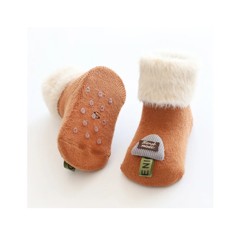 Осенне-зимние махровые нескользящие носки-тапочки для детей от 19 лет бархатные носки-тапочки без пятки с рисунком для малышей