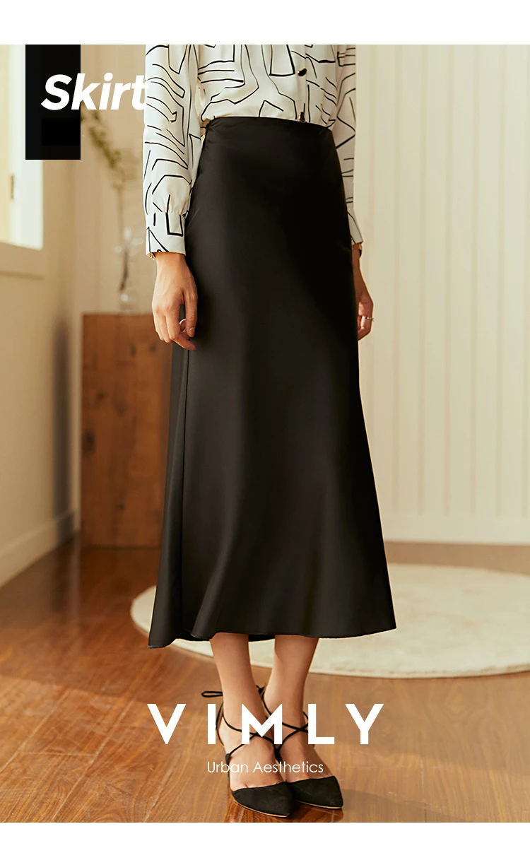 Calf length satin skirt Clearance