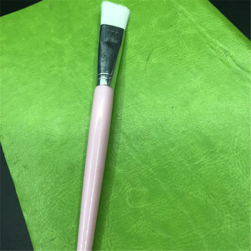 Single Bottle Facemask Beauty Soft Brush DIY Plastic Rod Makeup Brush Beauty Lipstick Tool Currently Available