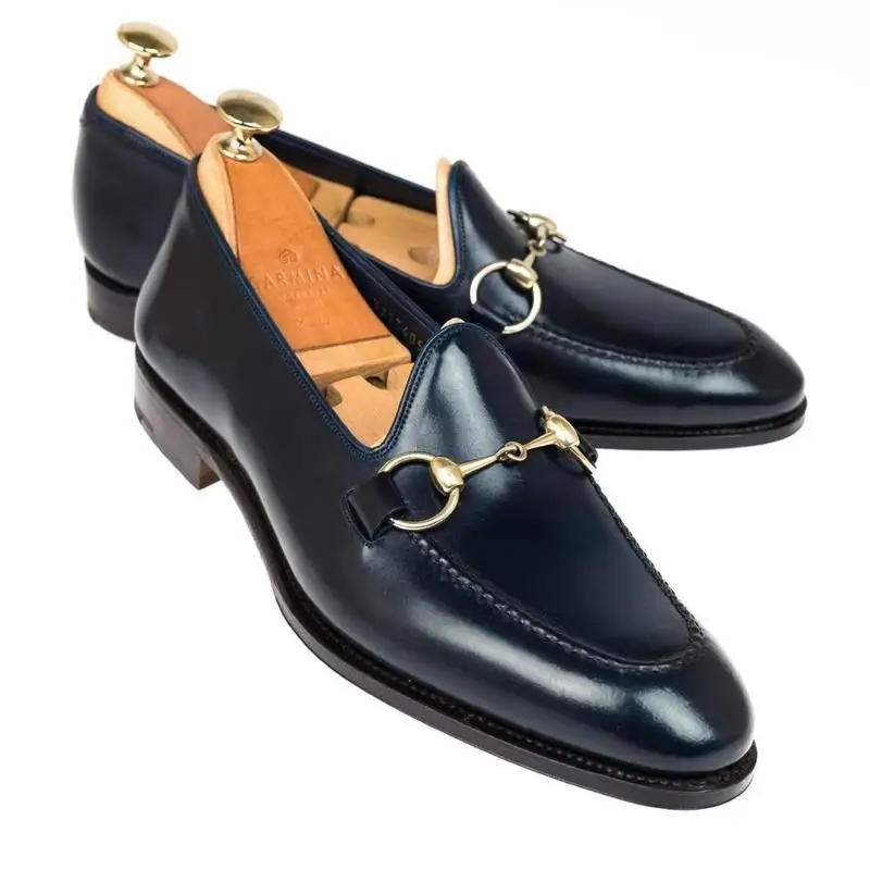 Zapatos de los hombres de nuevo para 2020 de la alta calidad de los hombres de cuero de la Pu de moda seguridad zapato hombre Vinage clásico zapatos mocasines Soulier Homme HC711