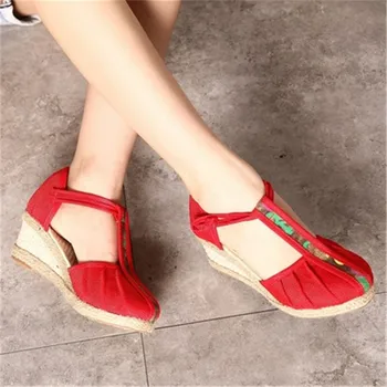 

Vintage Embroidered Med Heel Platform Pump Shoes Canvas Wedge Sandals Summer Ankle Strap Casual Women Sandals