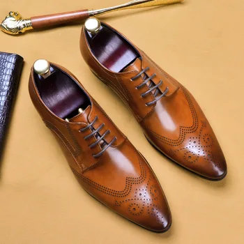 

Hot Men's Business Dress Leather Shoes Men's Leather Carved Brogues Hand-Rub Calf Leather Shoes