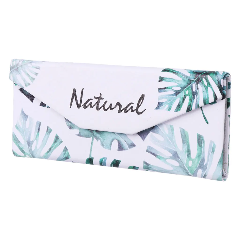 

2018 New Glasses Box Spectacles Triangle Sunglasses Fresh Leaves Protector Folding Case Drop Shipping Support