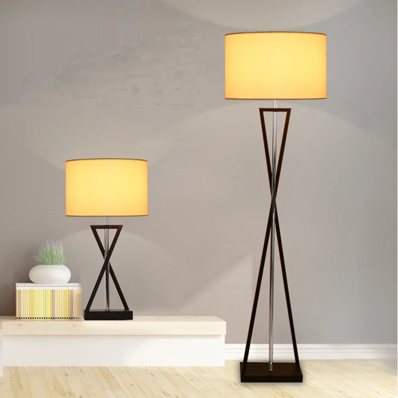 

Nordic Iron Fabric LED Lamp LED Light Floor Lamp Floor Light for Foyer Study Dinning Room Bedroom Living Room Lamp Stand