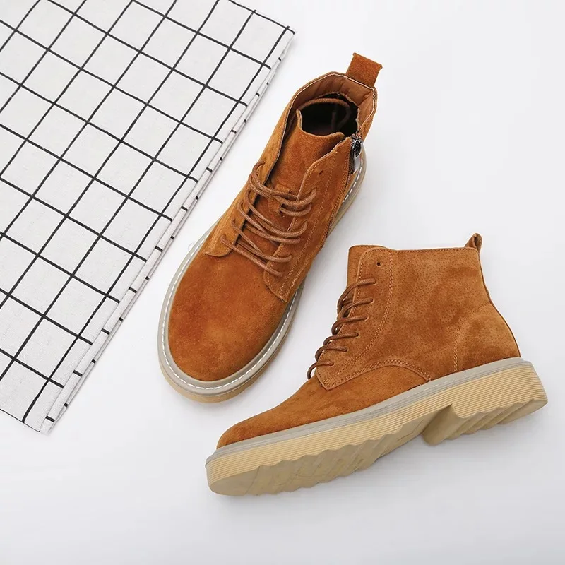 Baratos Botas Martin para mujer 2018 otoño nuevas botas Retro botas para mujer mate gruesas altas botas con cordones