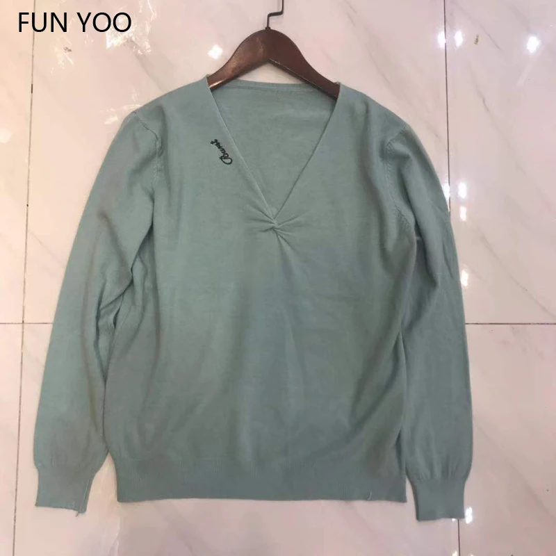 

2019 Woman Knitted Pullovers Sweater Autumn Standard length V-neck High Street Chic Multi-color