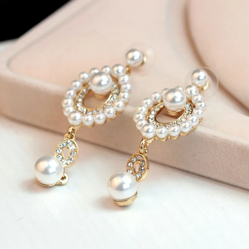 

1 Pair New Korean Fashion Retro Round Simulated Pearls Long Pendant Drop Earring with Shining Crystal Ear Jewelry for Women Girl
