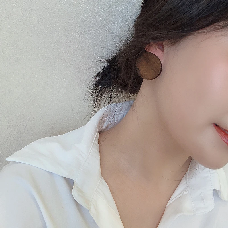 Pendant Earrings AENSOA Round Wooden Earrings For Women Vintage 4 Color Wood Statement Pendant Earrings Costume Jewellery Gift