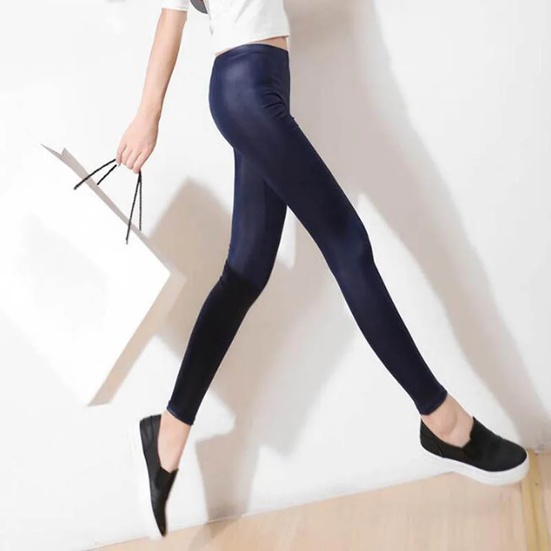 New Autumn 2023 Fashion Faux Leather Sexy Thin Black Leggings Calzas Mujer  Leggings Stretchy Comfortable Sexy Mature Leggings