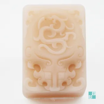 

DIY handmade soap mold oil soap silicone mold classical Chinese style square double dragon pattern free delivery z053