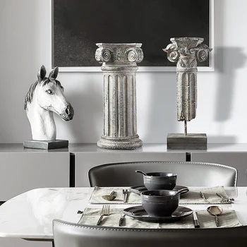 

Vintage Roman column with stand Sculpture Resin Roman pillars building landscape Statue Decor Gift Craft Ornament Accessories