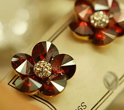 Ретро Красный цветок кристалл круглый кулон кисточкой уха клип aretes de mujer модеран