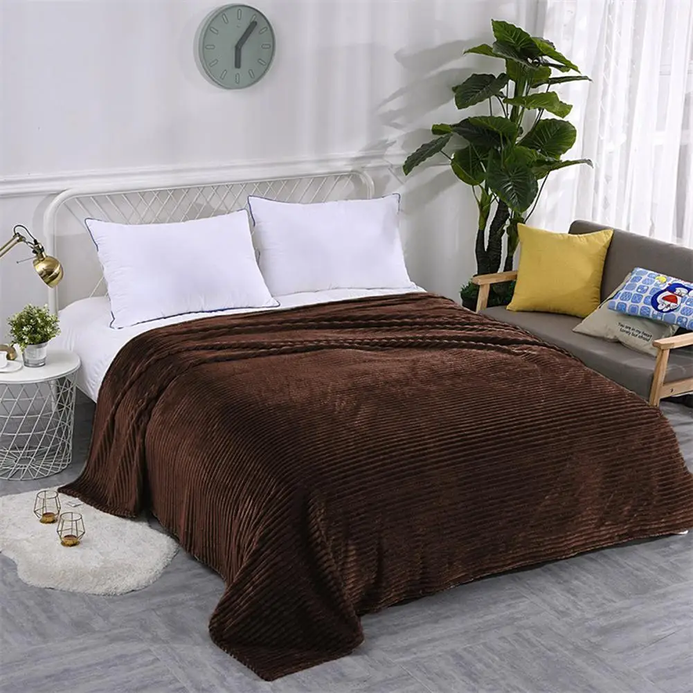

150*200CM Winter Solid Color Flannel Warm Blanket Thickened Yoga Blanket Sofa Cover Warm Sheets Easy Wash Faux Fur Blankets