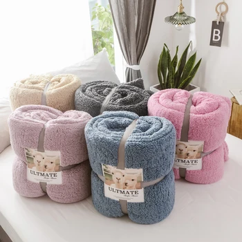 

New Style Practical Blankets for Beds Solid Soft Warm 100% Polyester Microfiber Thicken Blanket for Bed Suitable For Queen Size