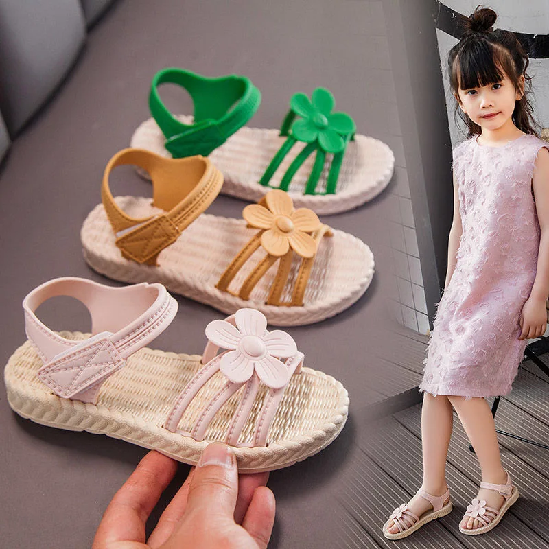 

2021 Summer Sandals Girl Shoes New Children's Fashion Soft Bottom Flowers Princess Shoes Little Girl Baby Beach Shoes Wild Style