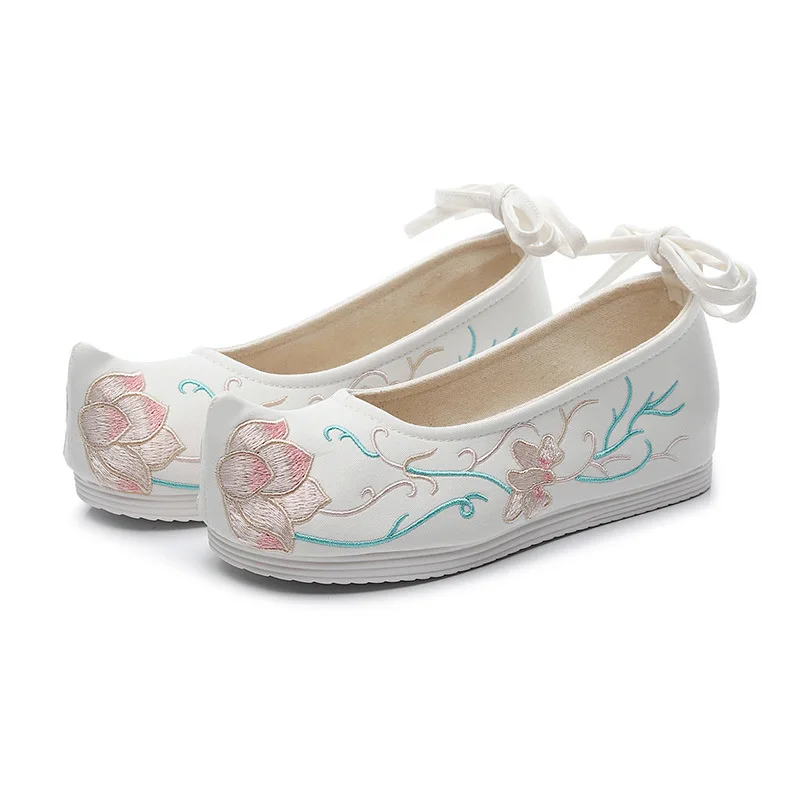 

Women Shoes Canvas Flat Shoes Embroidery Chinese Traditional Shoes for Women Hanfu Chinese Wedding Shoes China Style Oriental