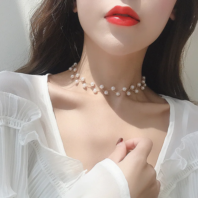 

CS2085 New Pearl Fashion Necklace in Europe and America