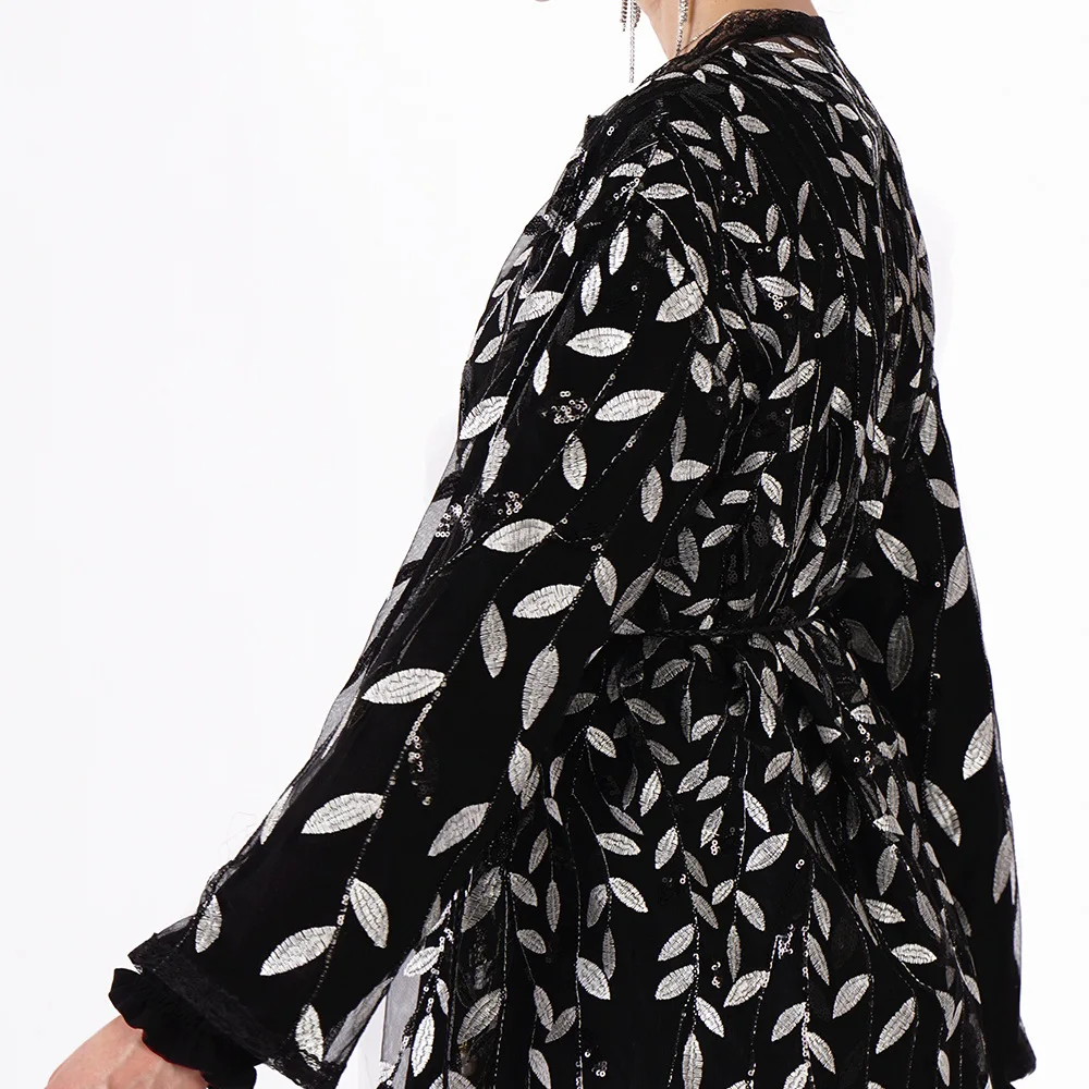 10443641350_341398406