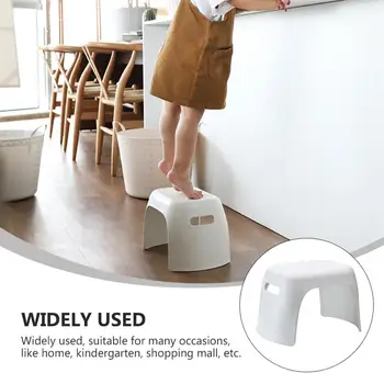 

1Pc Nordic Style Stool Ottomans Anti-Skid Children Stool Ottomans Simple Plastic Kindergarten Stool Seat Bathroom Home Furniture