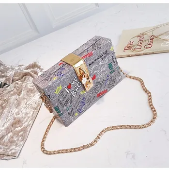 

Letter Printing Box Bag Personality Lock Small Square Bag Summer New Female Tide Fashion Chain Shoulder Messenger Bag