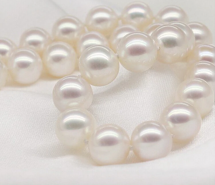 429 A9-10mm litzi natural freshwater pearl necklace round very light white genuine send mom