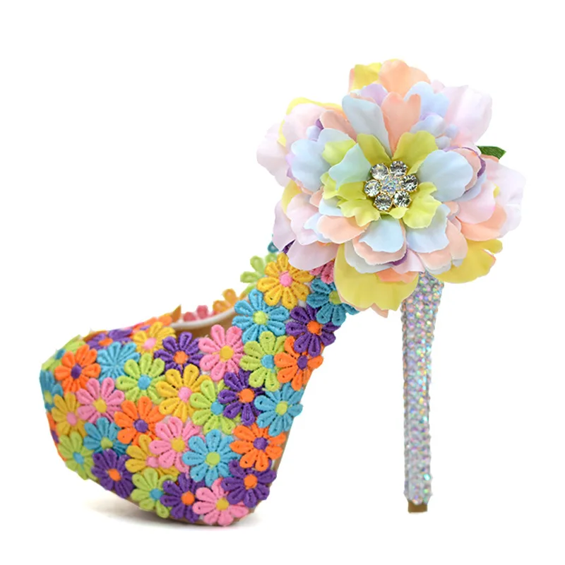 

Color Lace Flower Crystal High Heels Waterproof Platform Large Size